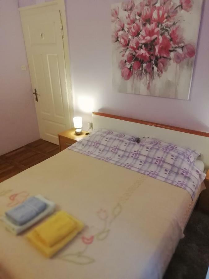 אופטיה Rooms Tusculum מראה חיצוני תמונה